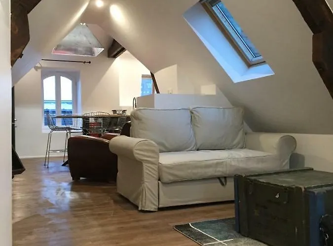 Le Drapeau Normand Apartment *